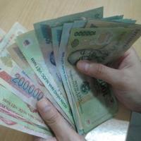 Tài chính - Bất động sản - Tăng lương tối thiểu: “Không chỉ thỏa mãn một chiều”