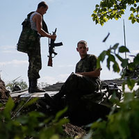 17 binh sĩ Ukraine đào ngũ, vượt biên sang Nga