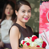 Phim - Hoàng Thùy Linh "chịu chơi" trong ngày sinh nhật