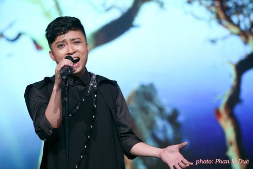 Khánh Linh khiến khán giả “mãn nhĩ" - 5