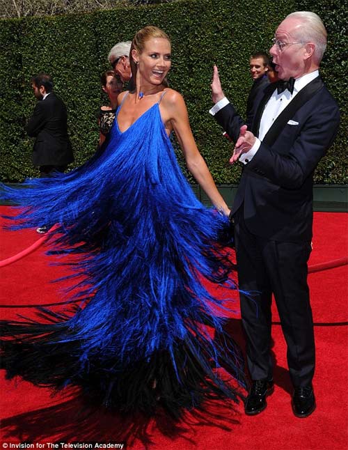 Sao phim Phép Thuật khoe ngực đẹp như thiếu nữ - 11