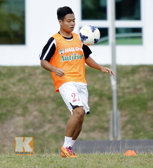 U19 Việt Nam: Chỉnh thước ngắm, nắn hàng thủ - 3