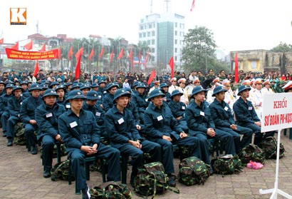 "Tiền bạc không thể thay thế nghĩa vụ quân sự” - 2