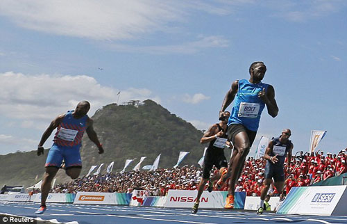 Bolt vô địch 100m tại nơi đăng cai Olympic 2016 - 1