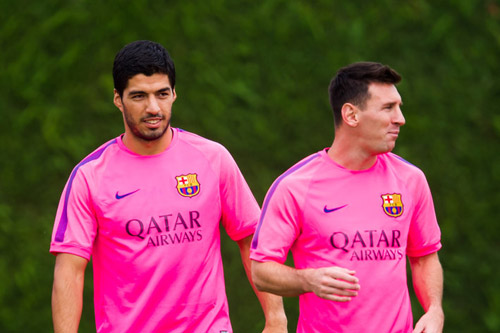 Barca: Messi vẫn là số 1, không phải “phục vụ” Suarez - 1