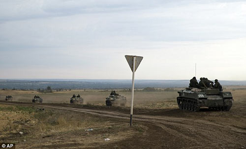 NATO sẽ khiêu chiến nếu Nga tấn công thành viên - 1