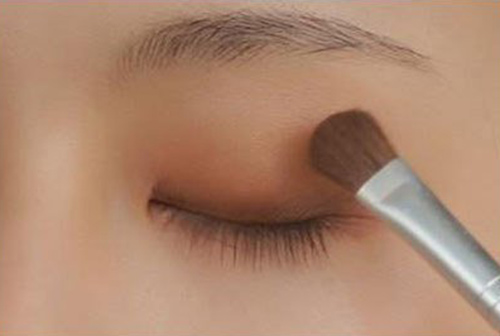 Chỉ cần 7 phút để thật xinh đẹp tới công sở - 2