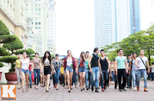 Thí sinh chuyển giới đi thi người mẫu lần hai - 5