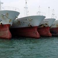 Tài chính - Bất động sản - Tại sao Bộ NN&amp;PTNT "bác" đề xuất nhập tàu cũ ngàn tỷ?