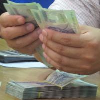 Tài chính - Bất động sản - Đừng thấy lãi suất rẻ mà ham!