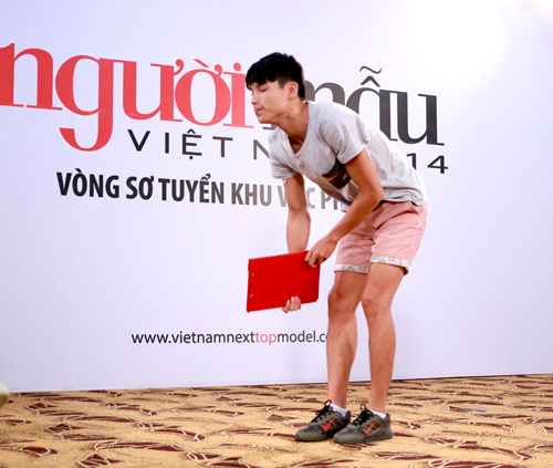 Giám khảo giận dữ vì bị đòi “ăn tươi nuốt sống” - 5