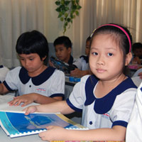 Giáo dục - du học - 4.000 tỷ mua máy tính bảng cho HS: Đánh đố phụ huynh nghèo