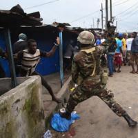 Ebola: Nhiều gia đình che giấu “tử thần” trong nhà