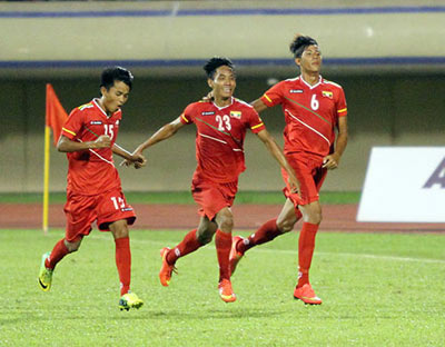 TRỰC TIẾP U19 VN - U19  Myanmar: Chiến thắng xứng đáng (KT) - 11