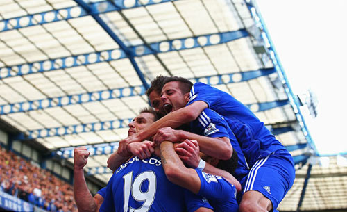 Mourinho xoa tay hài lòng với Chelsea - 1