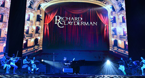 "Hoàng tử lãng mạn" Richard Clayderman "bùng nổ" ở Hà Nội - 2