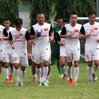 Bóng đá - ĐT Việt Nam: 5 cầu thủ phải "làm khán giả"