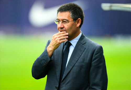 Chủ tịch Barca thừa nhận sai phạm trong chuyển nhượng - 1