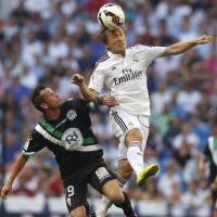 Bóng đá - Real - Cordoba: Khởi đầu vất vả