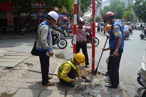 Sau nghỉ lễ 2/9, HN cấm ô tô tuyến Xuân Thủy-Cầu Giấy - 4