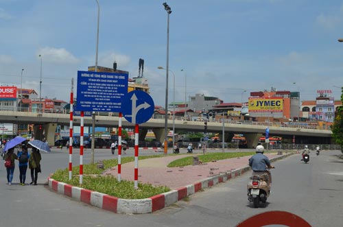 Sau nghỉ lễ 2/9, HN cấm ô tô tuyến Xuân Thủy-Cầu Giấy - 6