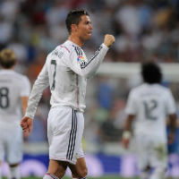 Bóng đá - Ronaldo ra chân uy lực đẹp nhất Liga vòng 1