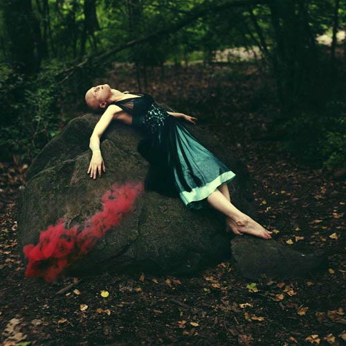 Người mẫu kỳ dị khiến triệu trái tim phải thổn thức - 3