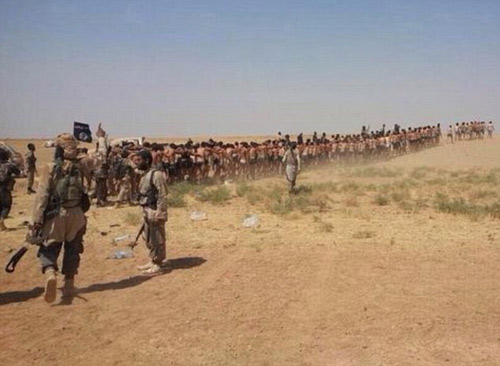Phiến quân IS lột truồng, xử tử 250 binh sĩ Syria - 1