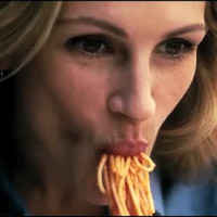 Phim - Julia Roberts và cảnh ăn mì độc đáo giữa lòng nước Ý