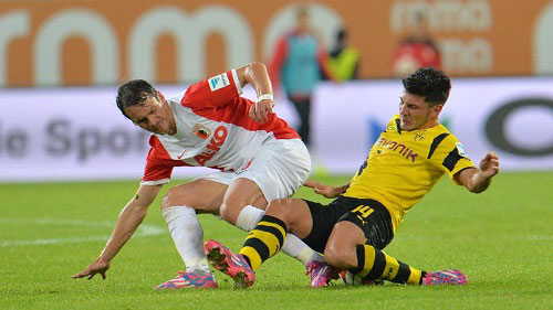 Augsburg - Dortmund: Sợ hãi phút cuối - 1