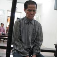 Pháp luật - Bị bồ của vợ sỉ nhục, chồng phóng hỏa nhà tình địch