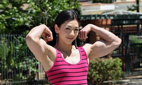 Hàn Quốc: Mỹ nhân cơ bắp sẽ hạ gục người đẹp dao kéo? - 7