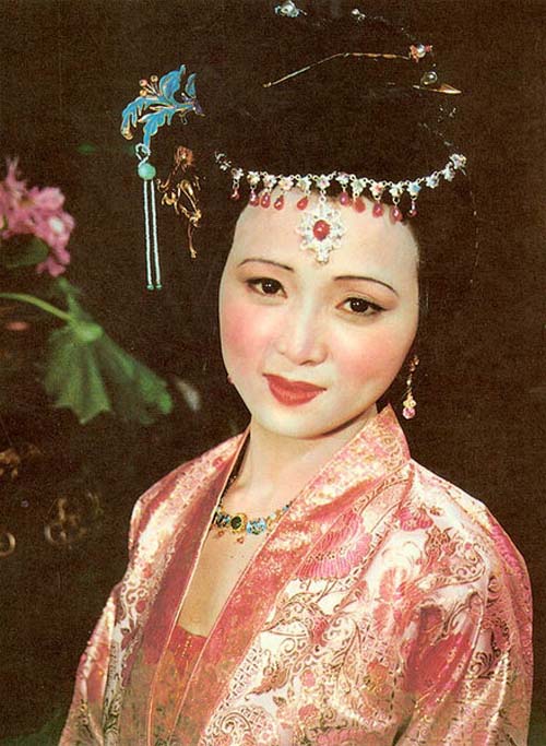 18 bóng hồng "gây thương nhớ" trong Hồng Lâu Mộng - 6