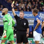 Bóng đá - &quot;Cơn ác mộng&quot; trọng tài ở vòng 3 Premier League