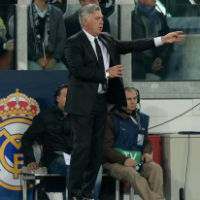 Bóng đá - HLV Ancelotti giận dữ với các cầu thủ, xin lỗi NHM