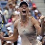 Thể thao - Wozniacki hạ Sharapova nhờ tập marathon