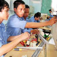 Giáo dục - du học - “Đỏ mắt” tìm giáo viên nghề