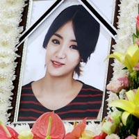 Ngôi sao điện ảnh - Fan Hàn phẫn nộ vì trò đùa với ca sỹ tử nạn