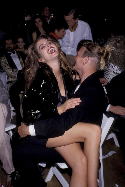 Người mẫu "quậy tới bến" khi say xỉn - 6