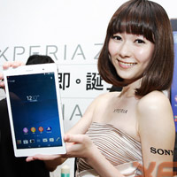 Những bóng hồng xinh đẹp của Sony tại IFA 2014