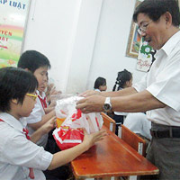 Giáo dục - du học - Lễ khai giảng trong đêm