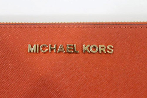 Cách phát hiện túi Michael Kors nhái - 5