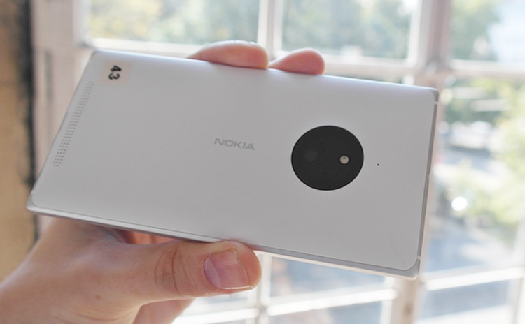 Trên tay Nokia Lumia 830 giá 9 triệu đồng - 13