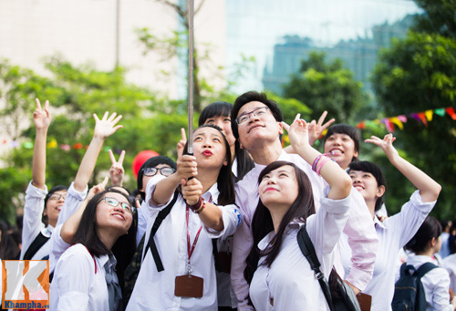 Nữ sinh Hà Nội rạng rỡ ngày tựu trường - 8