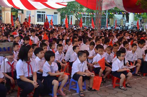 Chùm ảnh: HS cả nước háo hức chào đón lễ khai giảng - 12