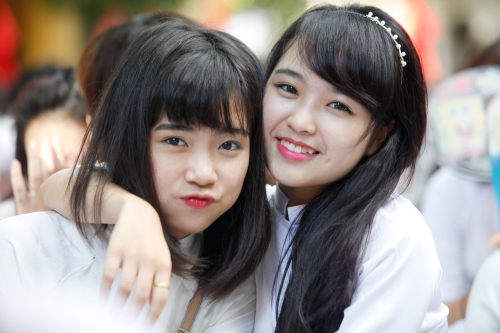 Nữ sinh Hà Nội rạng rỡ ngày tựu trường - 3