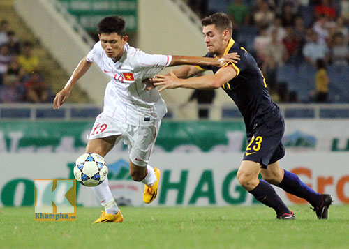U19 Việt Nam: Vui sao nước mắt lại trào! - 2