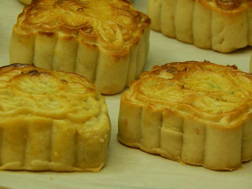 Nữ sinh làm 200 bánh trung thu tặng trẻ nhỏ vùng cao - 6