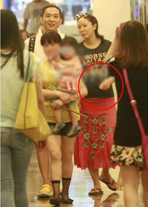 DV phụ Hoàn Châu cách cách: Kẻ xa hoa - người cô đơn - 2