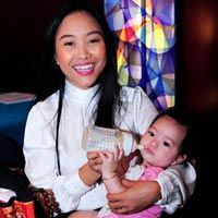 Ca nhạc - MTV - Cận gương mặt đáng yêu của con gái Đoan Trang
